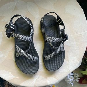 Chaco Mega Z/Cloud Sandals. Size 9M New without box.